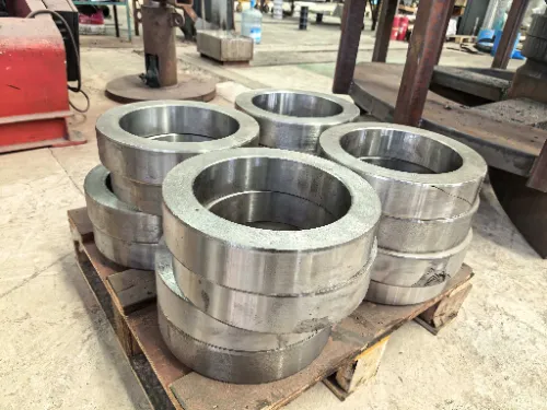 Voiko Yuexin Machinery räätälöidä tarkkuusosia vientiä varten?